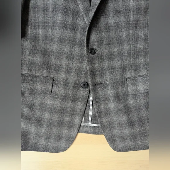 John Varvatos 42R Charcoal Checkered Plaid Blazer Sport Coat Jacket Herringbone - Picture 3 of 13
